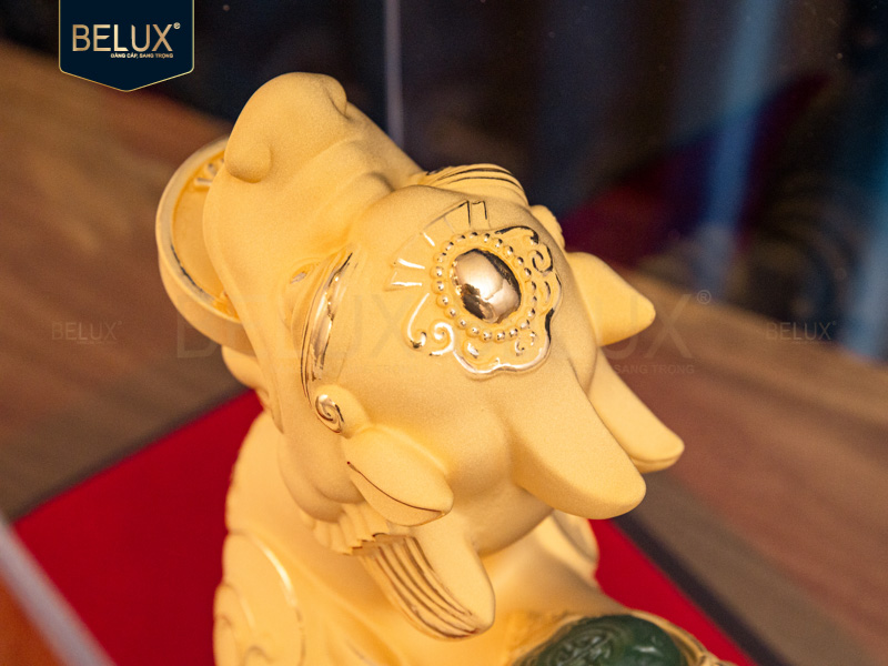 Tượng Tỳ Hưu dát vàng cát&nbsp;25x11x17.5cm